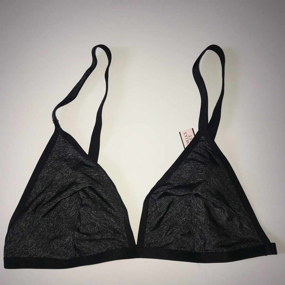 Victoria’s Secret grey bra Medium